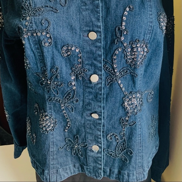 Gorgeous blue denim jacket with blue embroidery & shiny beadings metal buttons M - Picture 10 of 16